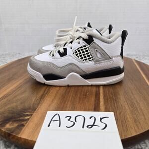 Jordan 4 Retro Military Black TD Athletic Casual Sneakers Kids 8c BQ7670-111